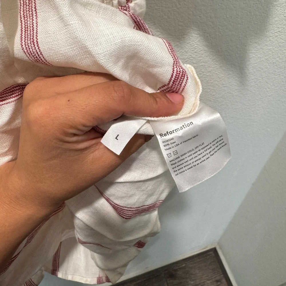 Reformation Smocked ❤️ - Picture 5 of 5